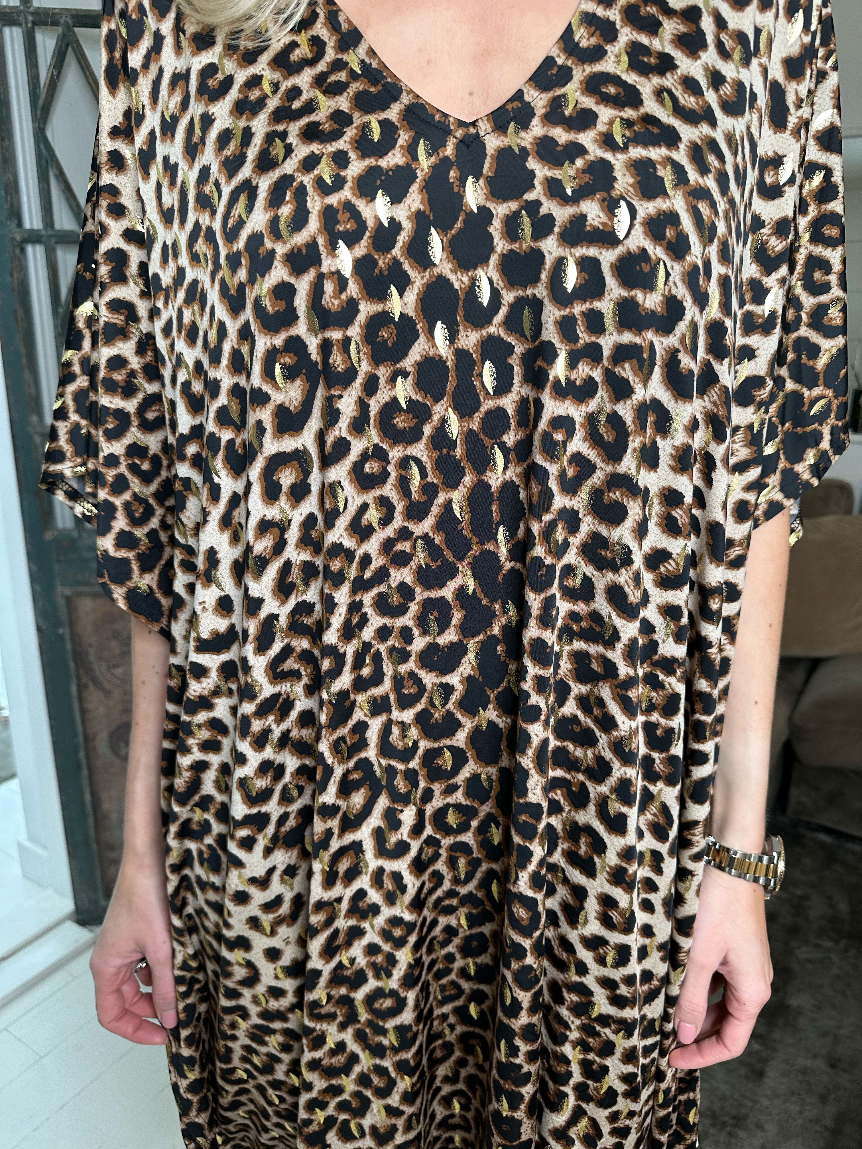 Azmina Leo - Tunikakjole i løs pasform i leopardprint